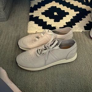 Ugg women’s sneakers